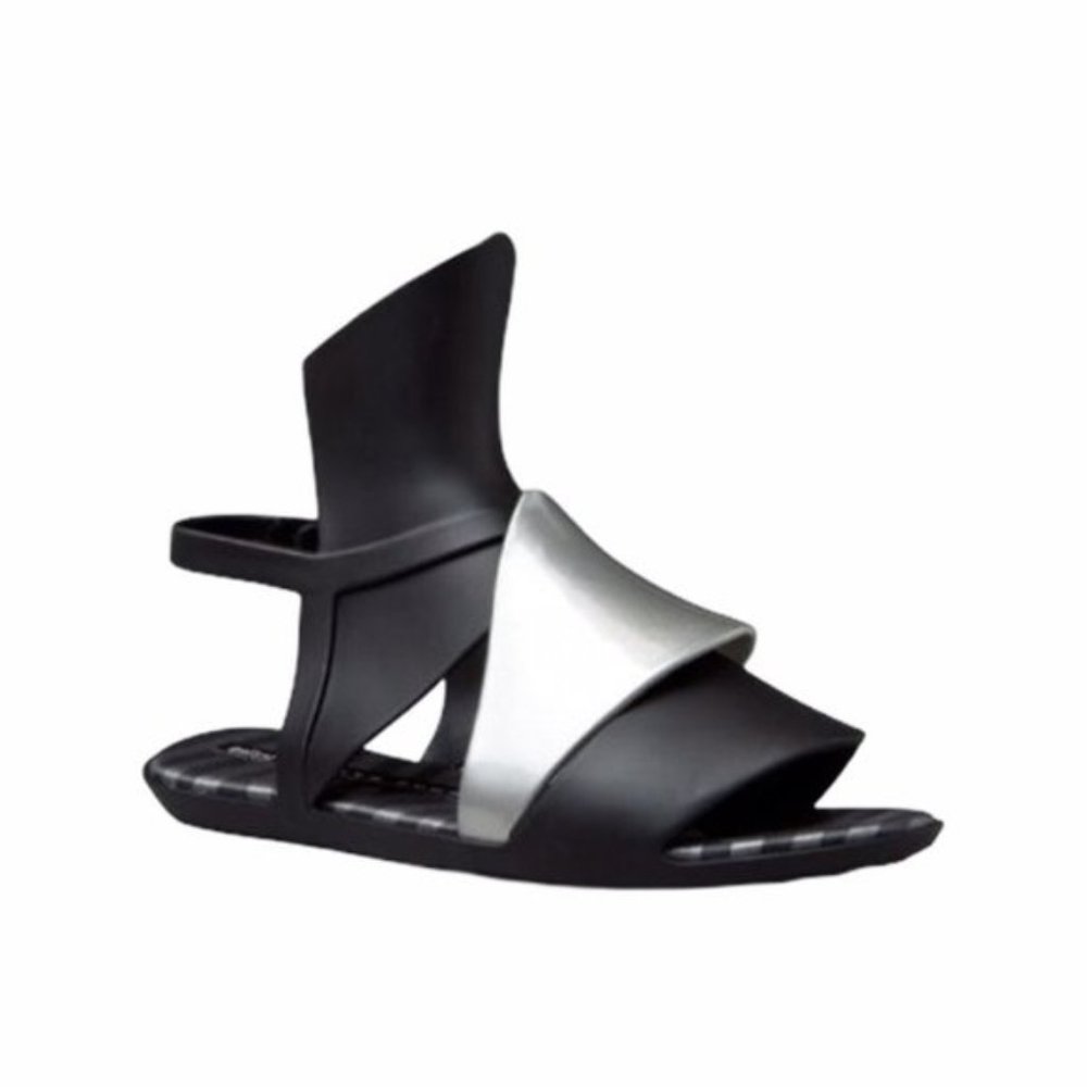 New Gareth Pugh x Melissa Aileron gladiator sculptural alien jelly flat sandal